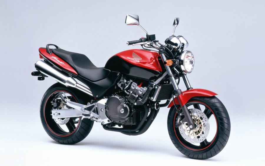 Honda CB250 Hornet Deluxe